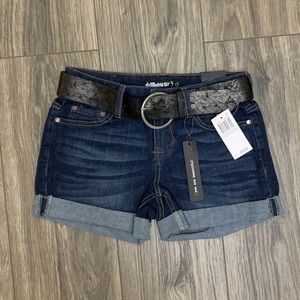 NWT dollhouse Jean shorts size 0